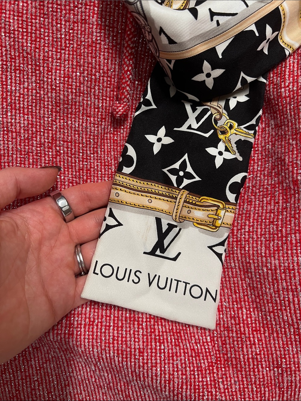 Authentic Louis Vuitton Black & White Chain Print Silk Scarf for Hair or Purse - Picture 2 of 4